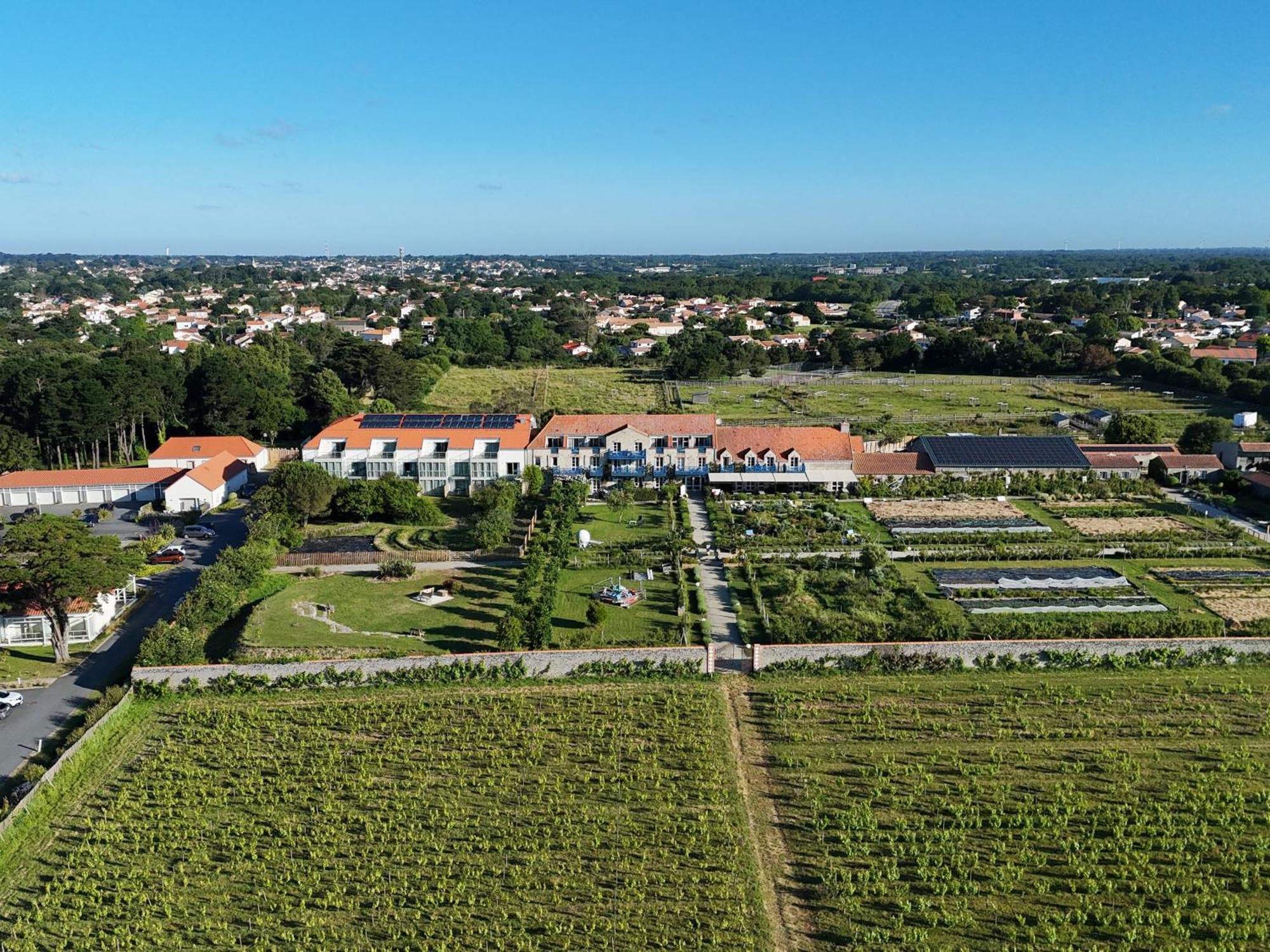 Eco-Domaine La Fontaine - Hotel-Spa Порник Экстерьер фото