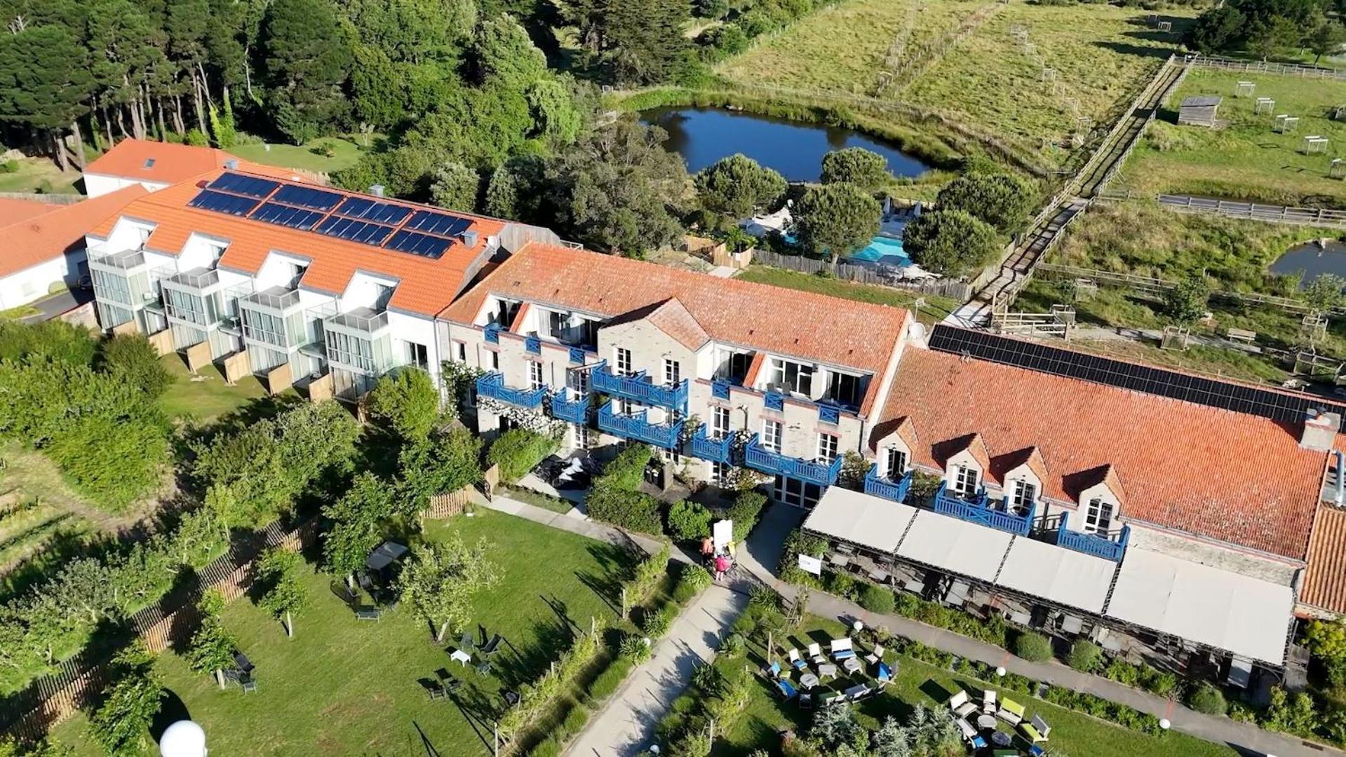 Eco-Domaine La Fontaine - Hotel-Spa Порник Экстерьер фото
